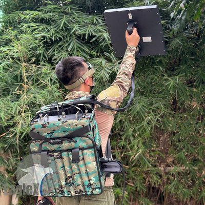 Zaino di mimetizzazione Drone Jammer 2KM~2.5KM Anti Drone Jammer Segnale Blocker