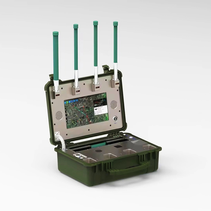 5KM~10KM 360° Spazio aereo completo IP66 Livello di protezione 900M 1.4G 2.4G 5.2G 5.8GHz 10 ore di funzionamento Detezione del rilevatore di droni 0