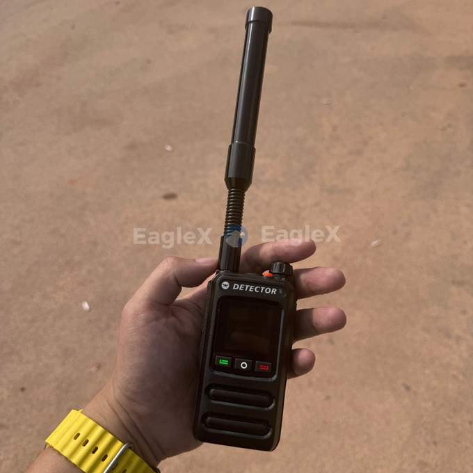 1500m-2000m di allarme anticipato FPV portatile rilevamento del drone 800MHz 1500MHz 2400MHz 5800MHz 1